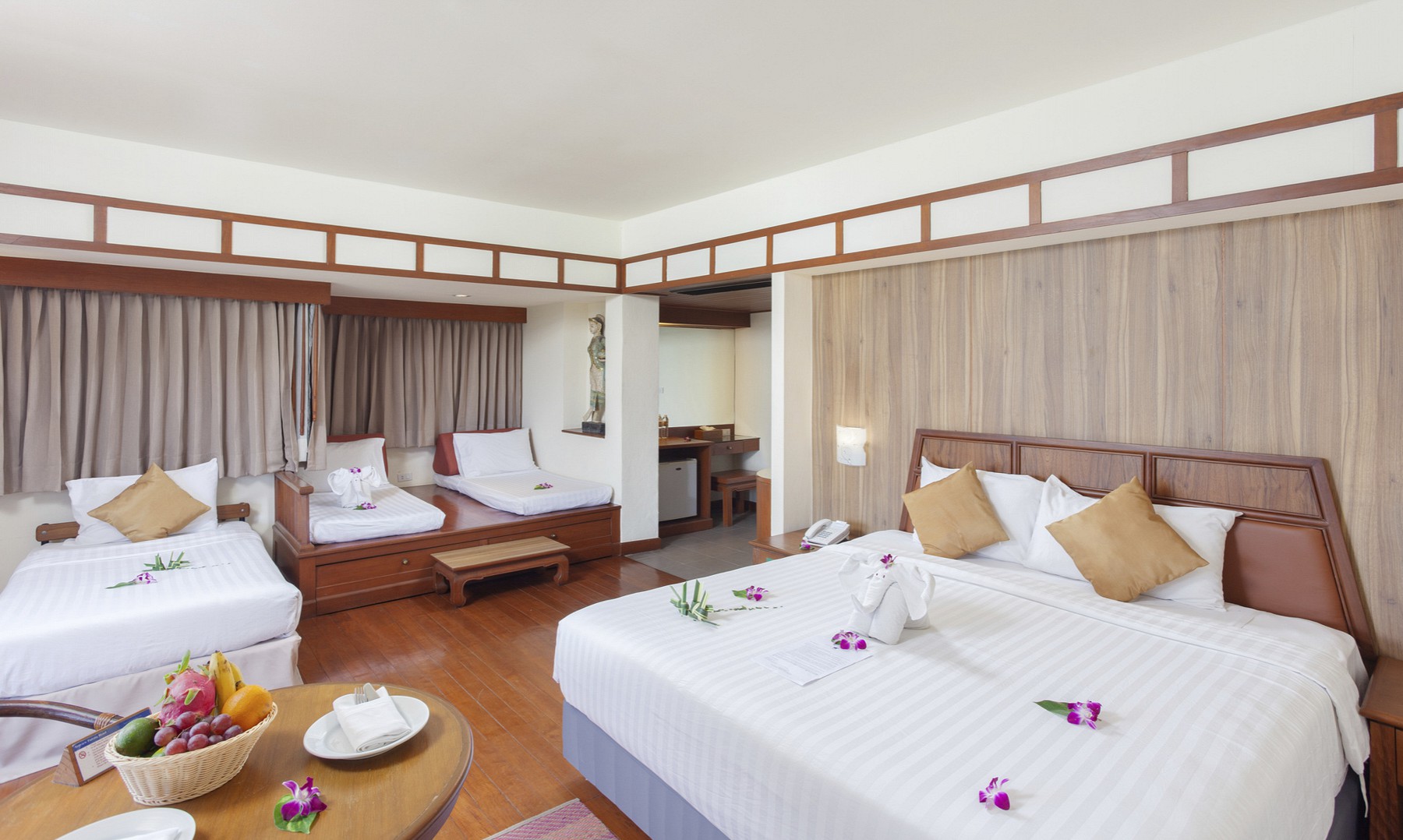 Seaview Suite Family