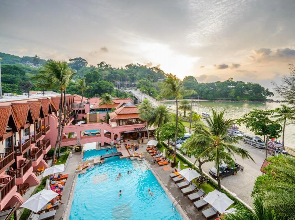Seaview Patong Hotel